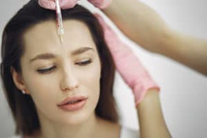 Botox kezelés - botox injekció - Szemhéjplasztika mindenkinek - Dr. Boros László